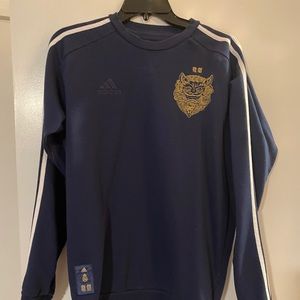 Adidas crewneck